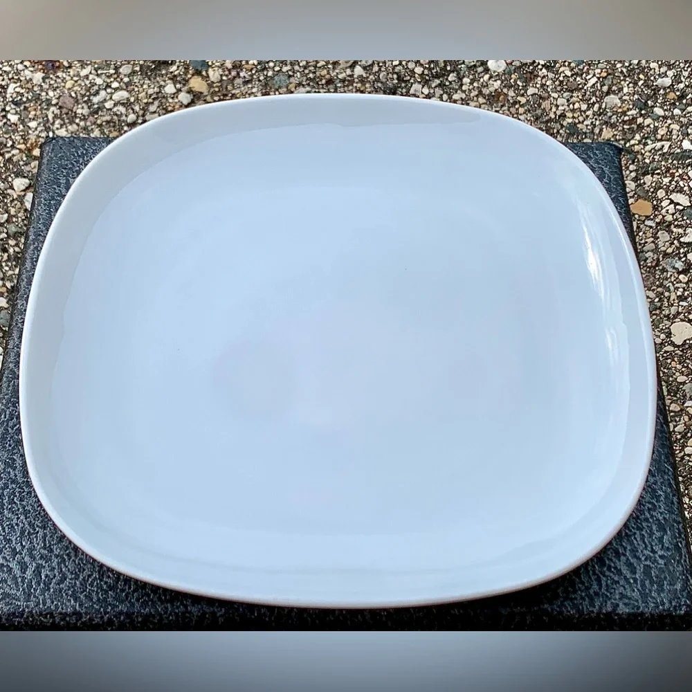 Discontinued White IKEA VARDERA 13286 Soft Angle Square Dinner Plate Replacement